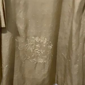 Silk 1920s jacket. Gold color with beautiful embroidery design